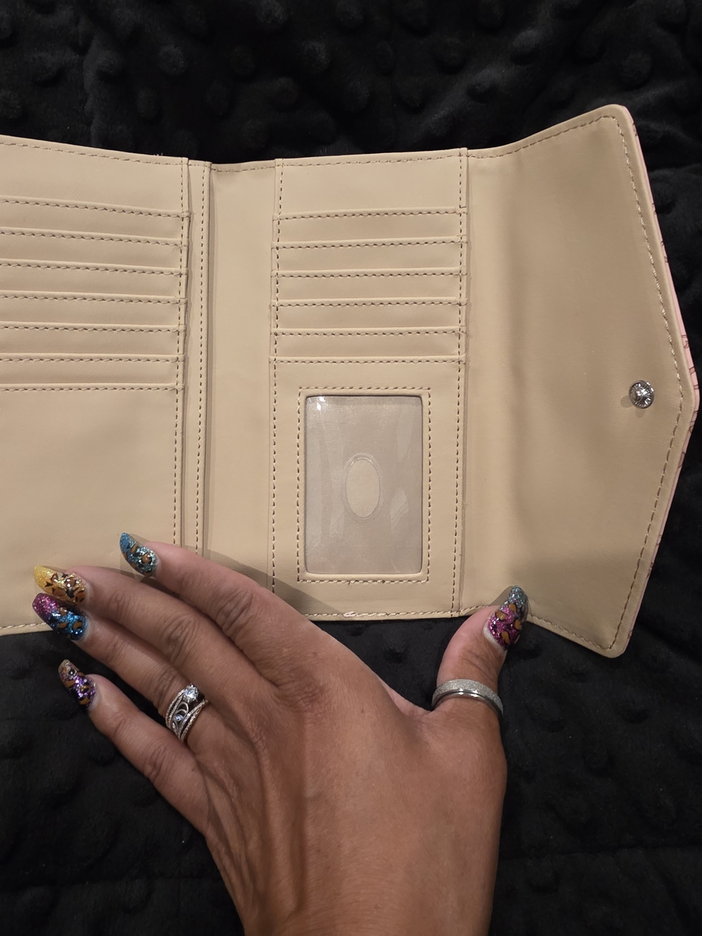 GUESS Pink Logo-Print Envelope Wallet - Picture 3 of 4